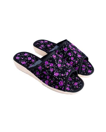 Floral print slippers