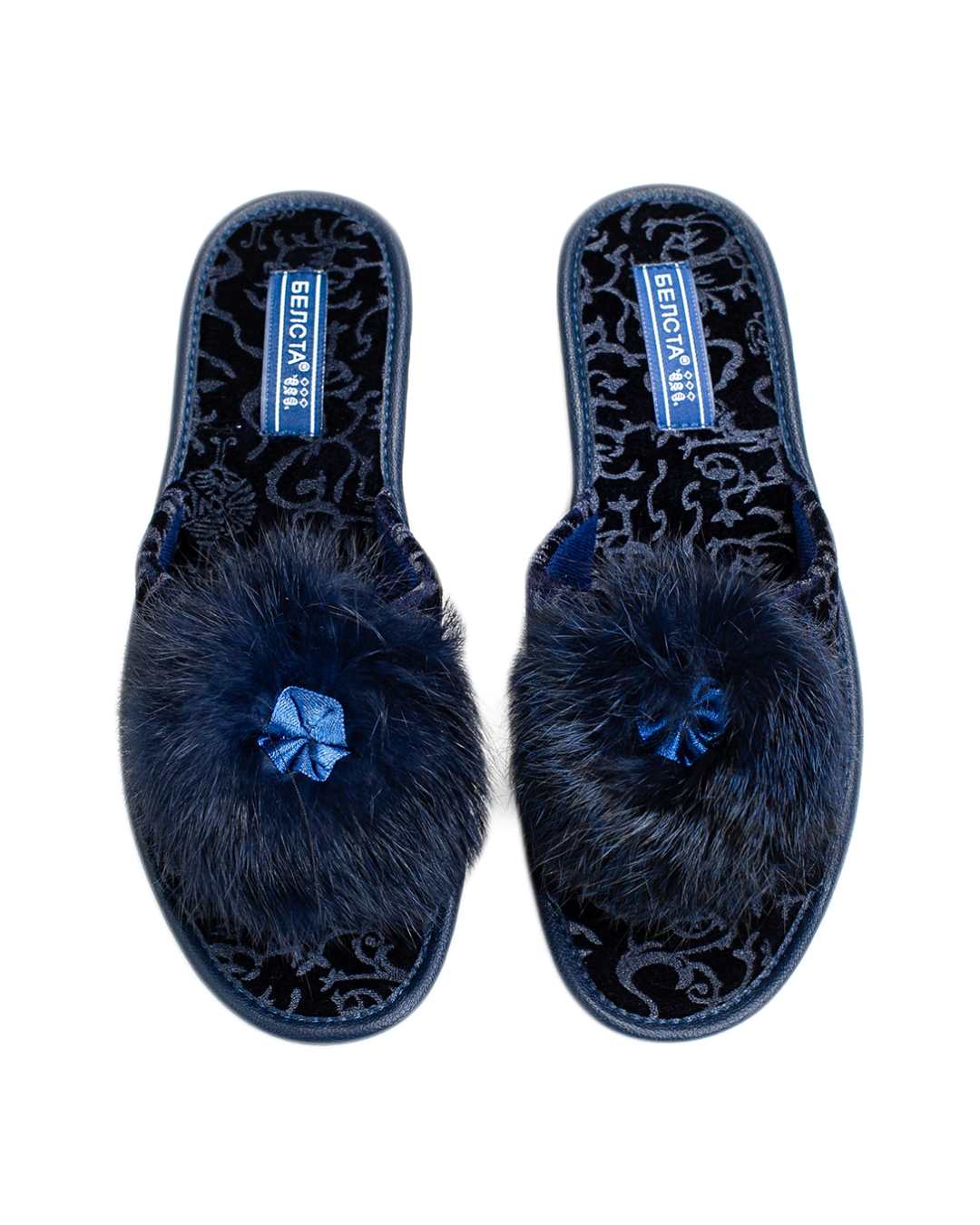 Papuci de damă bej cu imprimeu buline și blăniță decorativă